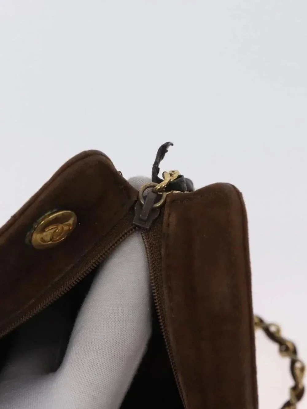 CHANEL V Stitched Chain Shoulder Bag Suede Brown Gold CC Auth 173313V